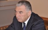 Əli Həsənov Qazax və Sabirabadda məcburi köçkün ailələri üçün tikilən yaşayış komplekslərində olub