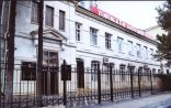 Təfəkkür Universitetinə köçürülən tələbələrə hədə-qorxu gəlirlər