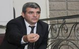 Millət vəkili alimləri AŞAĞILADI: “Sərçələr, bildirçinlər…”
