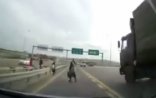 Bakıda kamikadze-piyadalar son anda ölümdən xilas oldular – VİDEO