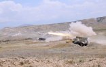 Raket-artilleriya bölmələrinin döyüş atışlı taktiki təlimləri keçirilib – FOTO