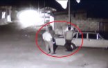 Azərbaycanda baş həkimin evinə edilən hücumun görüntüləri (VİDEO)