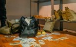 Bakıda içərisində 30 000 dollar olan çanta oğurlandı