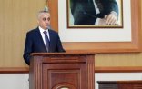 Fuad Nəcəfli iclasda “tərifli” çıxışları dayandırdı