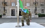 Əliyev Xankəndidə Azərbaycan bayrağını ucaltdı - TASS