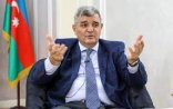 “Hansısa milli danabaş qadın məni qalstuklu molla adlandırırsa...” - Fazil Mustafa