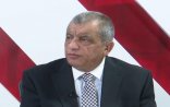 “Ananız sizi yalnız deputat olmaq üçün doğub?” — Yazıçıdan sərt sözlər