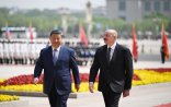 Prezident Pekində Xalq Qəhrəmanları Abidəsini ziyarət etdi