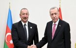 Prezidentlər təkbətək görüş keçirir