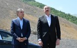 Daşaltı kəndinin fonunda - Fotolar