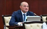 Razi Nurullayev: “Radikal ritorika ilə texnoloji inkişafı qorxu obyektinə çevirmək düzgün yanaşma deyil”