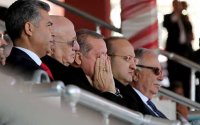 Ərdoğan göz yaşlarını saxlaya bilmədi - Video