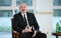 Makron mənə 6-7 dəfə zəng etdi ki... - Prezident