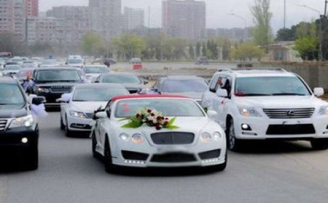 Bakıda karvanda dəhşət: toy yasa döndü