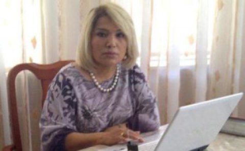 “Əli Kərimli məni şəkillərimlə şantaj etdi”