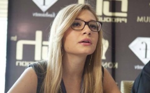 Rektorun döyülən qızı:Seksual manyak idi’-VİDEO