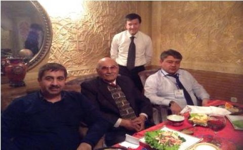 Millət vəkili dahi rejissorla görüşdü