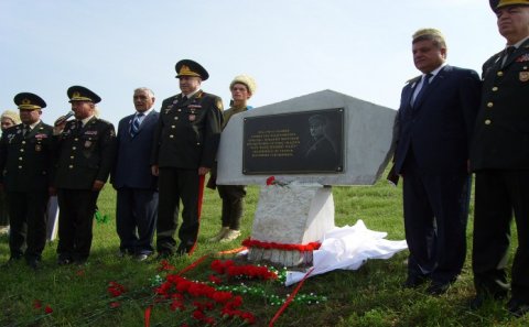 Cəmşid Naxçıvanskinin Göygöldə xatirə lövhəsinin açılışı olub