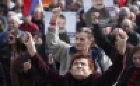 İşsizlik kəskin artıb - Ermənistanda