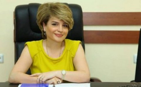 Ohanyanın arvadının gizli sevgi səyahəti (FOTO)