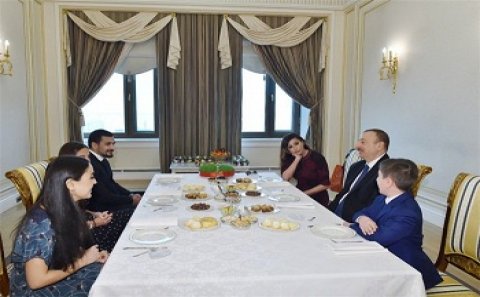 Alimpaşa Məmmədovun növbəti biabırçılığı