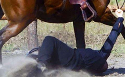 Qızı atın quyruğuna bağladılar – Cəlilabadda dəhşət