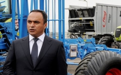 Nazirlə İcra başçısı arasında qarşıdurma