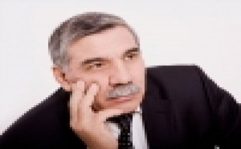 Zəlimxan Yaqub Almaniyaya gedir