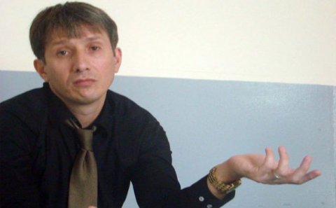 Əlimdə imkan olsaydı, başqa ölkədə yaşayardım