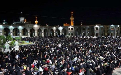 Dünyanın ən böyük iftar süfrəsi açıldı