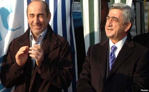 Erməni inqilabı Köçəryanı hakimiyyətə qaytarır – Təhlil