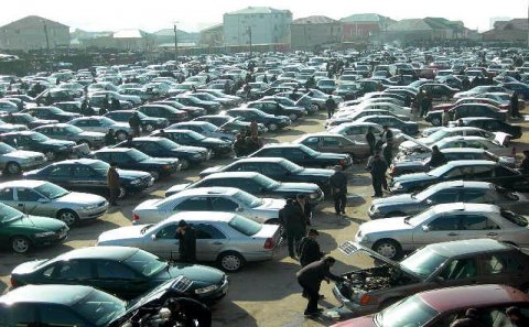 Rayon qeydiyyatında olan maşınların Bakıya girişinə qadağa qüvvədə qalacaq