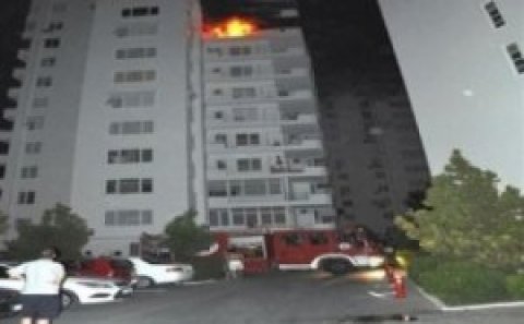 Doqquzmərtəbəli binada yanğın