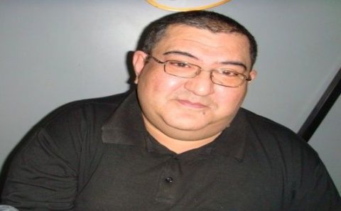 Vüqar Əhməd deputatlığa namizədliyini irəli sürəcək