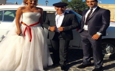 Ədalət Şükürov gəlin gətirdi