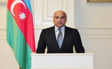 Erməni əsilli olduğu iddia edilən sabiq rəis əmlakını satır