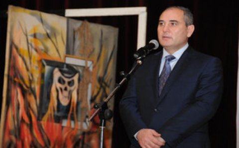 Tahir Budaqov Statistika Komitəsinin sədri postunda ilk qərarını imzalayıb