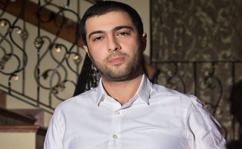 Namiq Qaraçuxurlu evlənir