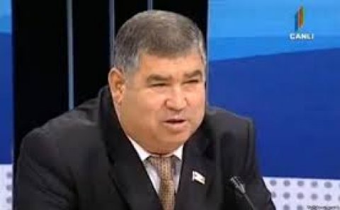 “Kar, kor, lal” — Fərhad Qəribov kimdir?