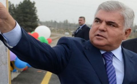 Zəlzələ nəticəsində metroda qatarların hərəkəti dayandırılıb