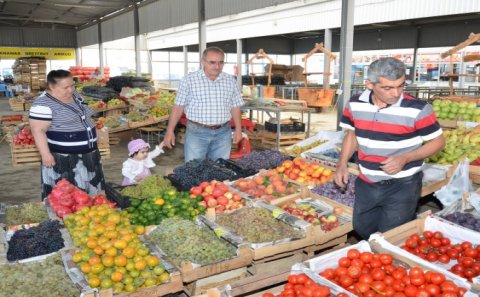 Qaradağda Qurban bayramı münasibəti ilə kənd təsərrüfatı mallarının satış yarmarkası təşkil olunub