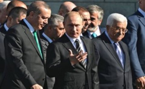 Putin Avropanın ən böyük məscidini açdı