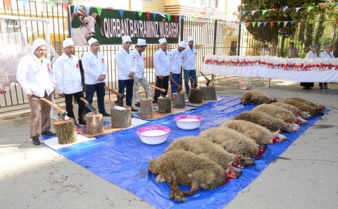 Səbail rayonunda Müqəddəs Qurban Bayramı geniş qeyd olunub