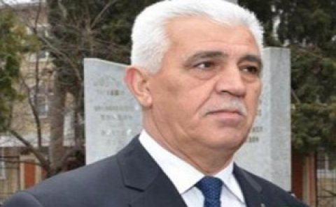 ŞOK İDDİA! Texnologiya Universitetinin rektorunun gənc qız masajistləri…