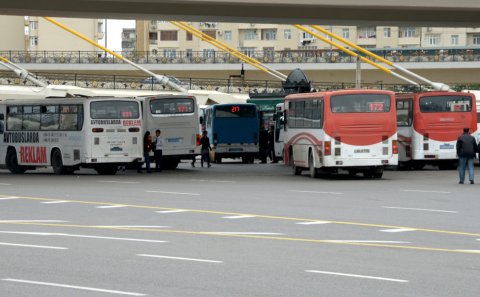 Sərnişin avtobuslarının özbaşınalıqları - FOTOLAR