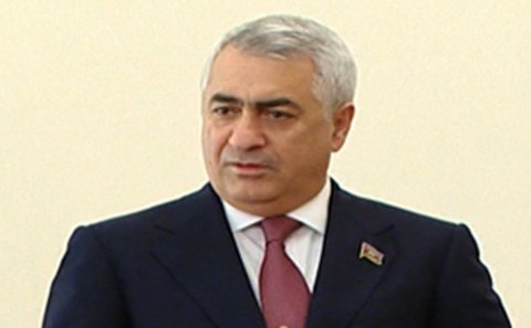 Cavid Qurbanov müğənniyə bir gecədə 15 min xərcləyibmi?