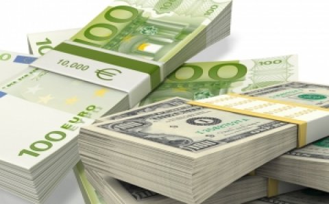 Azərbaycanda dollar kəskin ucuzlaşdı