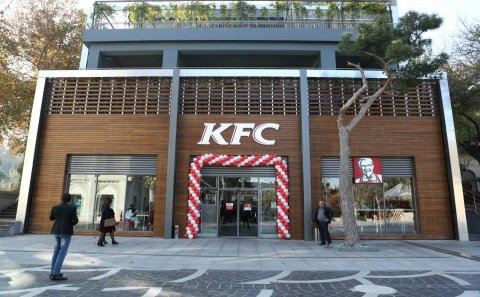 KFC restoranlarında rüsvayçılıq - FOTO