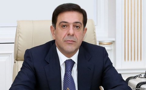 Bələdiyyə sədriylə icra başçısı arasında 10 min manat qovğası