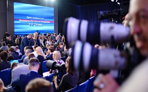 Putin: “Bu, Ukrayna xalqının üzünə tüpürməkdir”